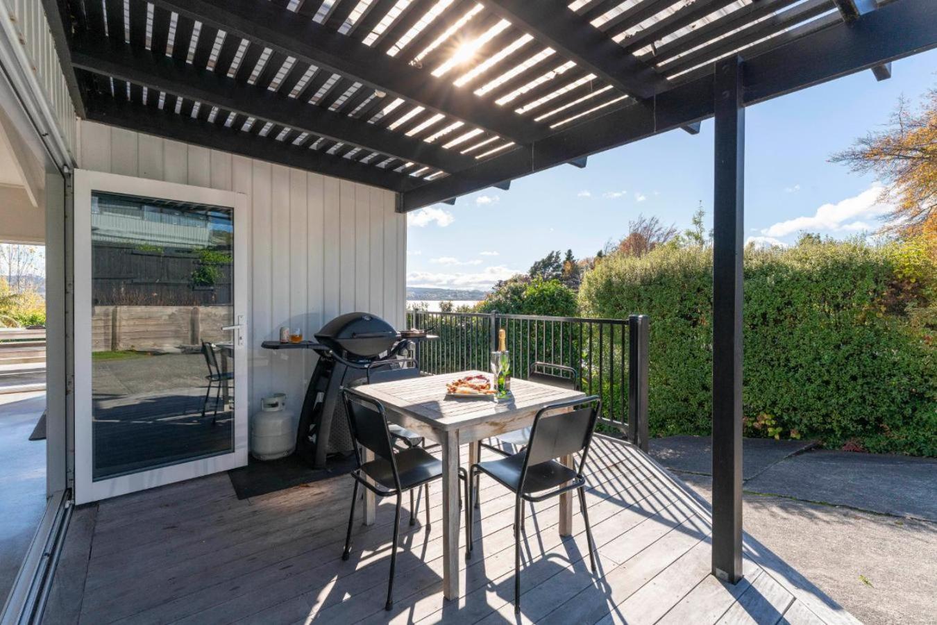 Bayview Lake Taupo Ngoại thất bức ảnh