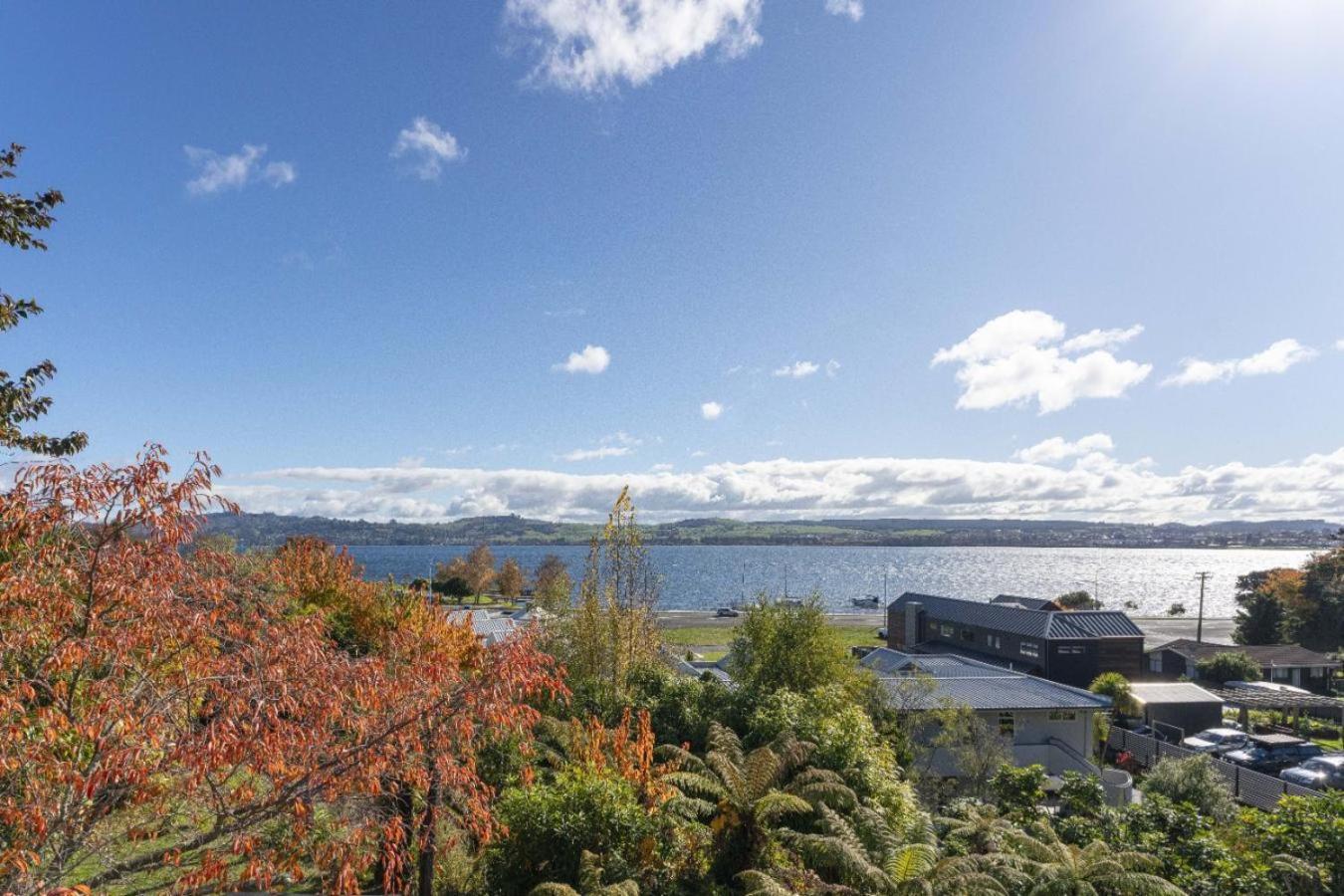 Bayview Lake Taupo Ngoại thất bức ảnh
