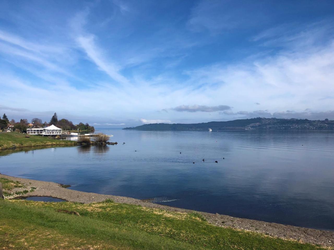 Bayview Lake Taupo Ngoại thất bức ảnh